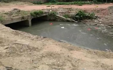 解決鄉村黑臭水體突出環境問題